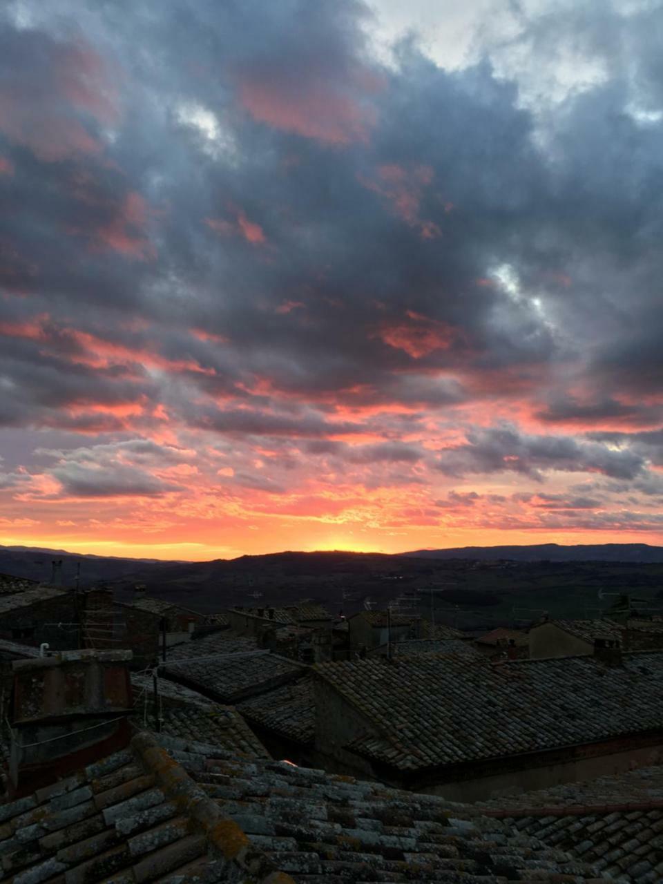 Residenza D'Epoca La Rosa Apartment Pienza Bagian luar foto